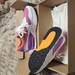 Nike Airmax size 7